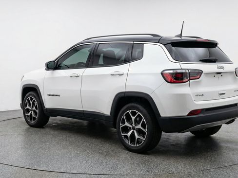 Used 2025 Jeep Compass Limited AWD/4WD image 6