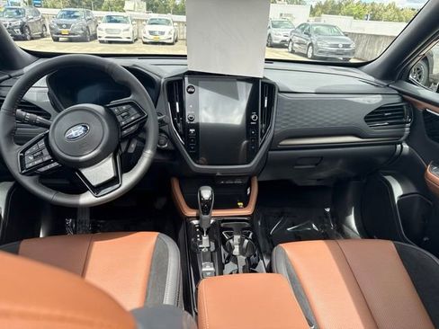 Used 2026 Subaru Forester Touring AWD/4WD image 19