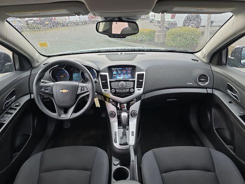 Certified 2015 Chevrolet Cruze LT image 21