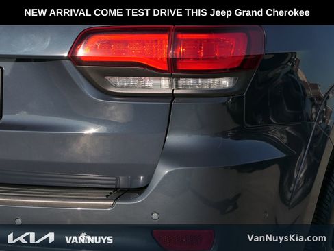 Used 2019 Jeep Grand Cherokee High Altitude image 3