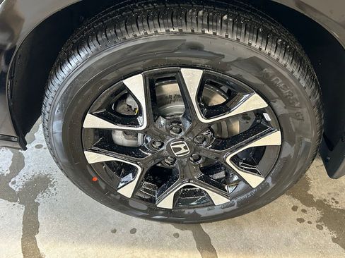 New 2026 Honda HR-V EX-L image 8