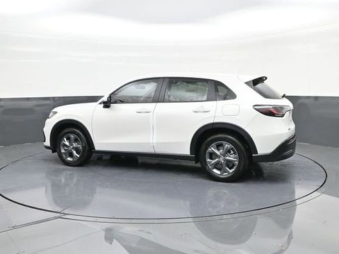 New 2026 Honda HR-V LX image 5