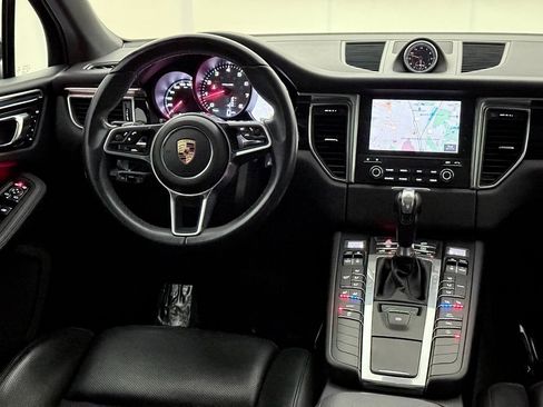 Used 2017 Porsche Macan S AWD/4WD image 29