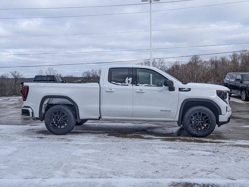 New 2026 GMC Sierra 1500 Elevation image 6