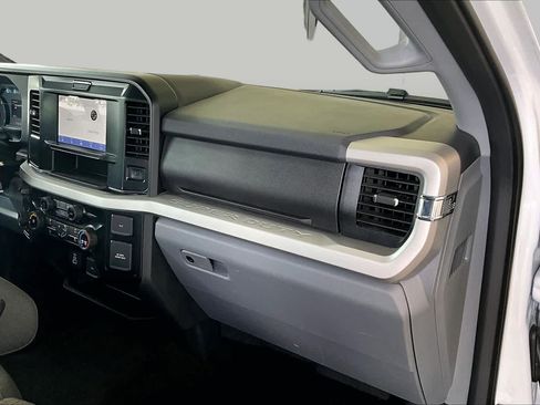Used 2026 Ford F350 XLT AWD/4WD image 18