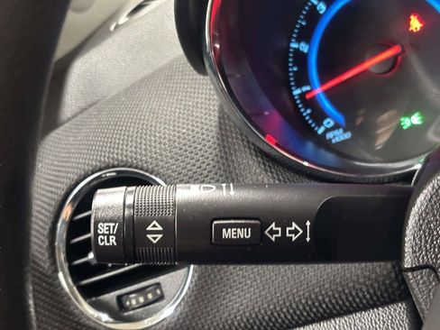 Used 2016 Chevrolet Cruze LT FWD image 30