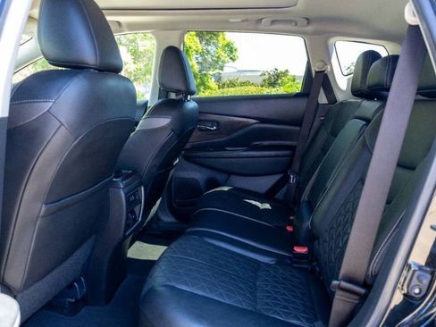 Used 2019 Nissan Murano Platinum w/ Cargo Package image 30