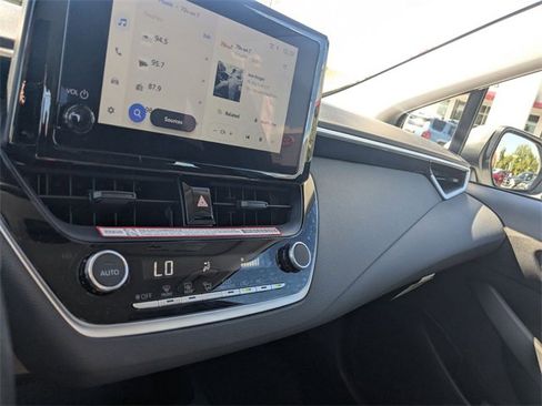 Certified 2025 Toyota Corolla LE image 22