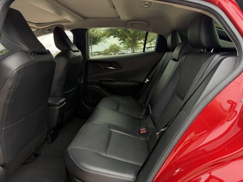 Used 2023 Toyota Prius Limited w/ Limited Premium Package FWD image 29