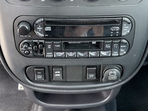 Used 2005 Chrysler PT Cruiser GT FWD image 17