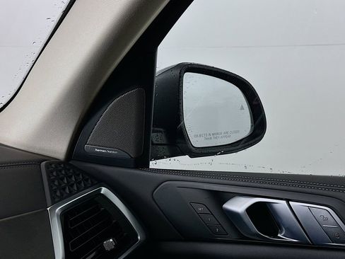 New 2026 BMW X7 xDrive40i image 24