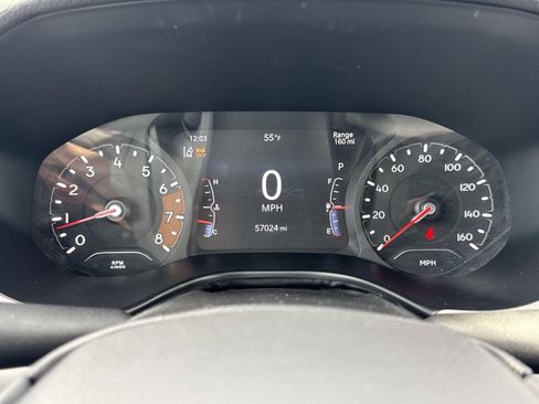 Used 2024 Jeep Compass Limited image 17