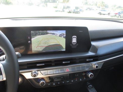 New 2025 Kia Telluride S image 22