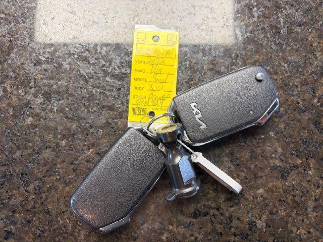 Certified 2022 Kia Soul LX FWD image 35