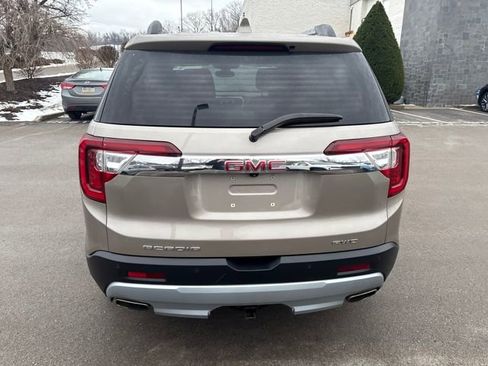 Used 2022 GMC Acadia SLT w/ Technology Package image 4