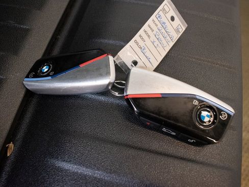 Certified 2024 BMW X5 xDrive40i w/ M Sport Package image 28