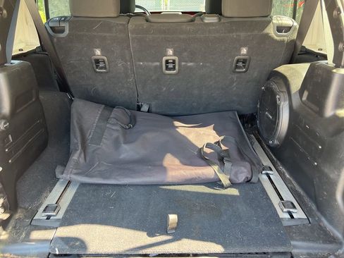 Certified 2018 Jeep Wrangler Unlimited Rubicon image 13