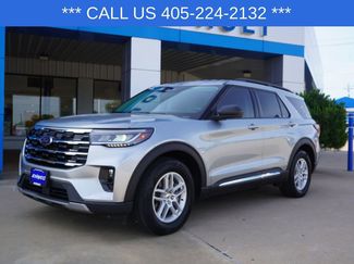 Used 2025 Ford Explorer Active w/ Active Comfort Package RWD video 1