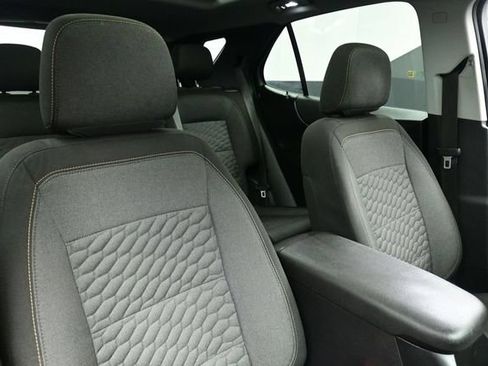 Used 2019 Chevrolet Equinox LT w/ Sun & Navigation Package AWD/4WD image 22