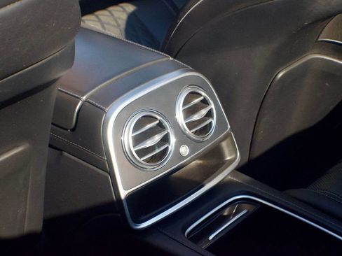 Used 2017 Mercedes-Benz S 550 Cabriolet image 46