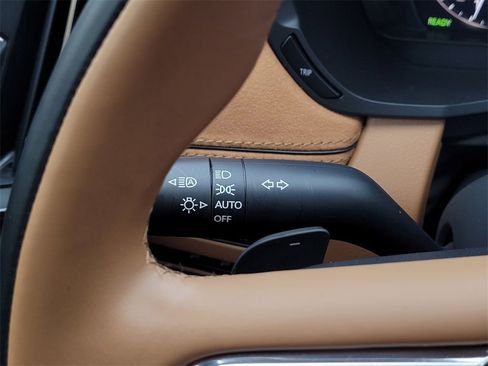 Certified 2025 MAZDA CX-70 3.3 Turbo S w/ Premium Plus image 33