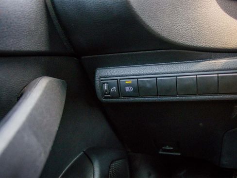 Used 2024 Toyota Corolla LE FWD image 20