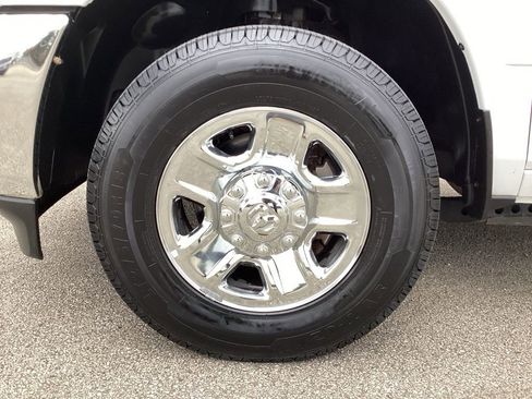 Used 2021 RAM 2500 Tradesman RWD image 13