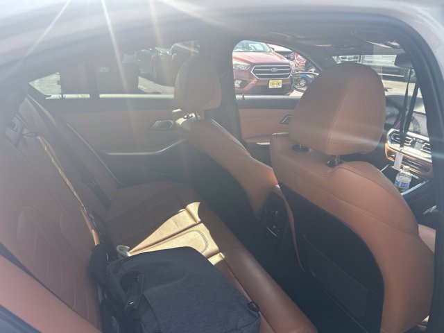Used 2020 BMW 330i xDrive Sedan w/ Premium Package AWD/4WD image 15