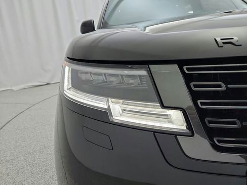 Certified 2024 Land Rover Range Rover SE image 14