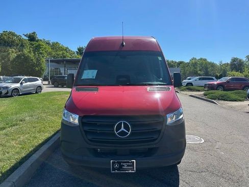 Used 2026 Mercedes-Benz Sprinter 2500 image 8