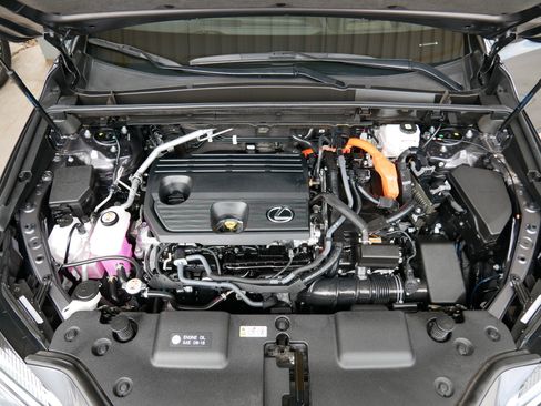 Certified 2025 Lexus NX 350h AWD w/ Accessory Package (2T) image 31