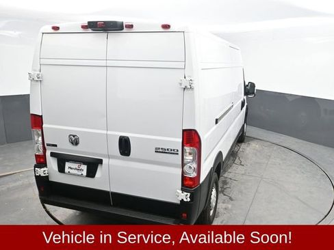 Used 2025 RAM ProMaster 2500 w/ Convenience Group image 29