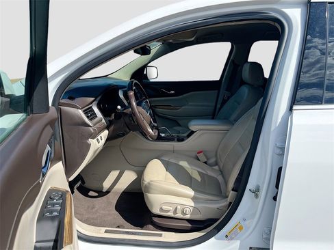 Used 2019 GMC Acadia Denali w/ Technology Package image 22