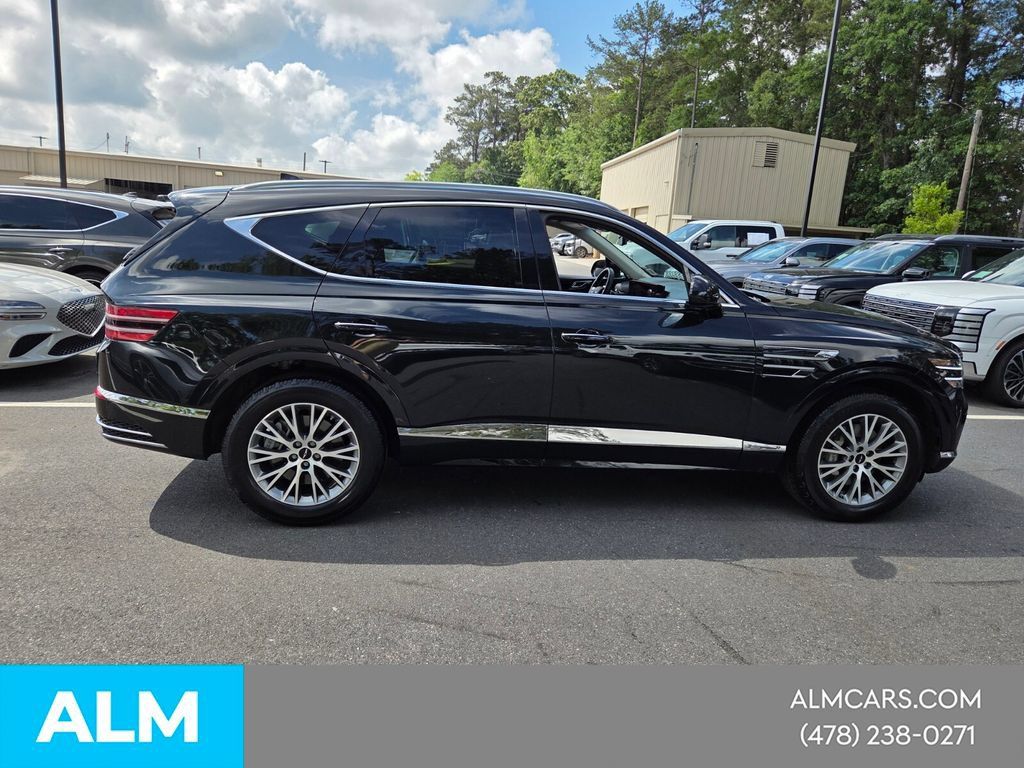 Used 2025 Genesis GV80 2.5T Standard AWD/4WD image 13