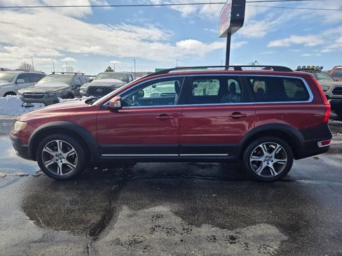 Used 2012 Volvo XC70 T6 Premier Plus image 4