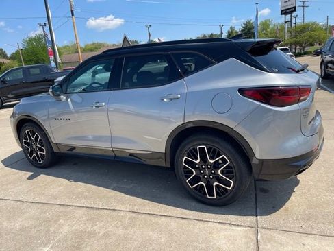 Certified 2023 Chevrolet Blazer RS w/ Driver Confidence II Package AWD/4WD image 4