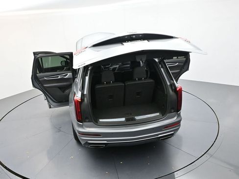 Used 2023 Cadillac XT6 Premium Luxury image 51