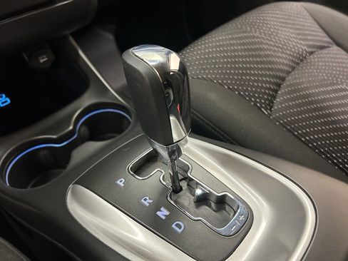 Used 2020 Dodge Journey SE w/ Blacktop Package FWD image 25