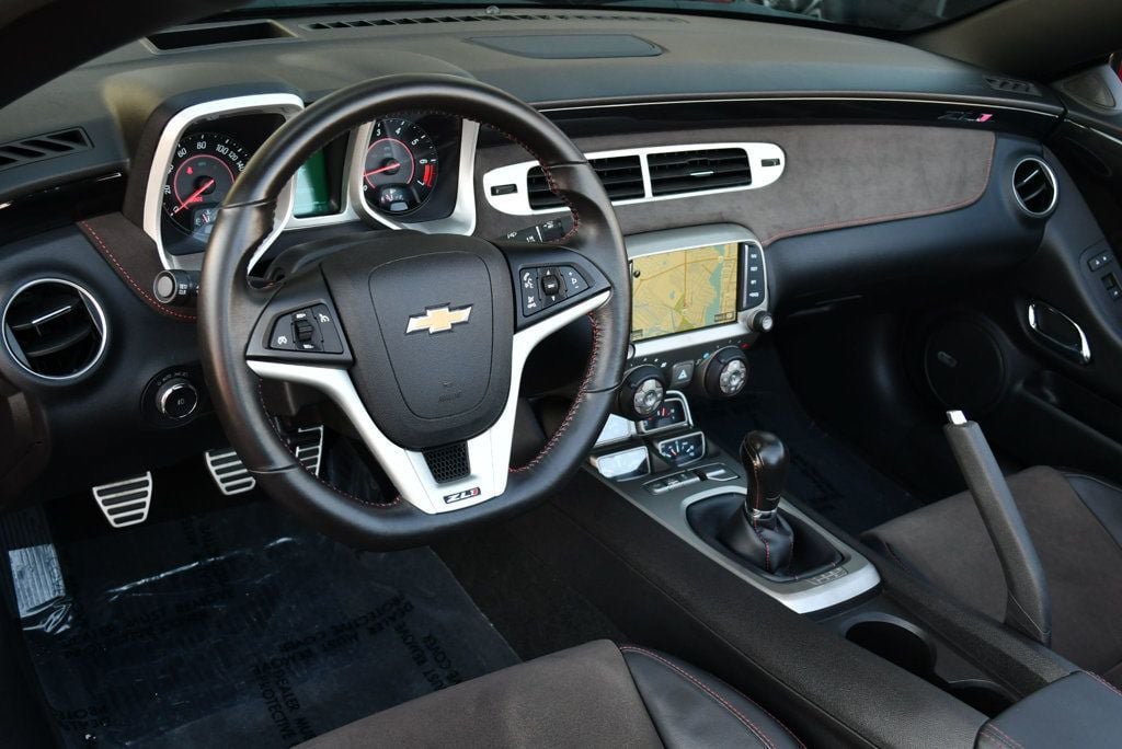 Used 2013 Chevrolet Camaro ZL1 RWD image 16