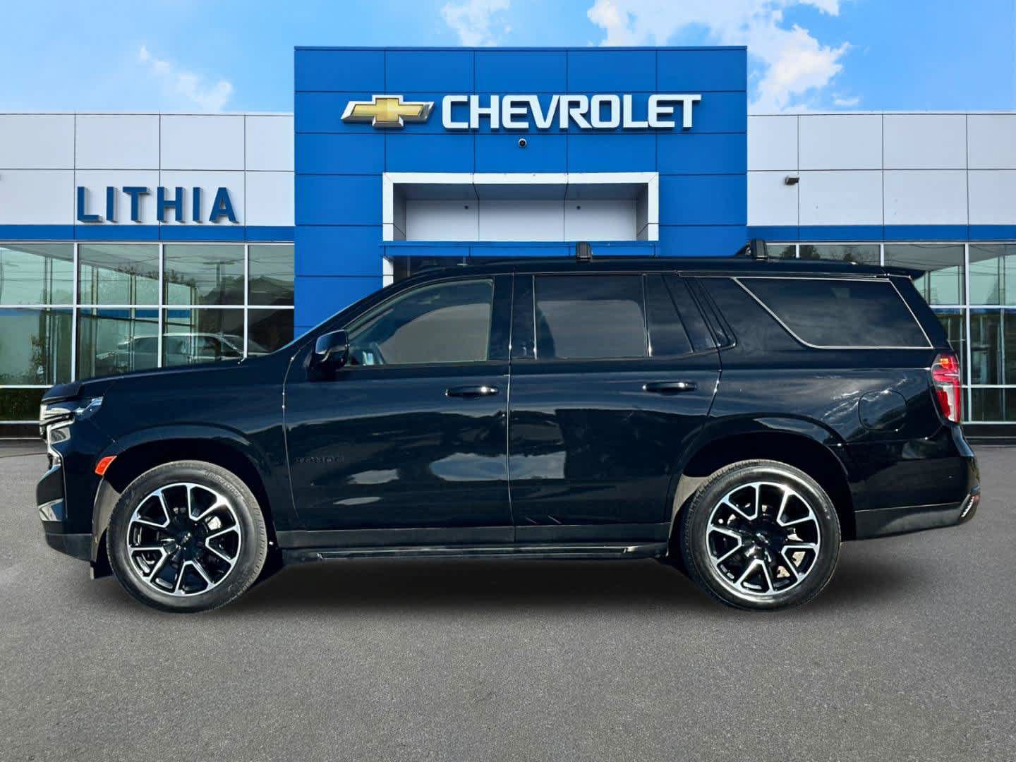 Used 2023 Chevrolet Tahoe RST w/ Luxury Package AWD/4WD image 5