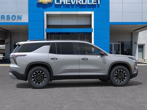 New 2026 Chevrolet Traverse Z71 w/ Enhanced Driving Package AWD/4WD image 5