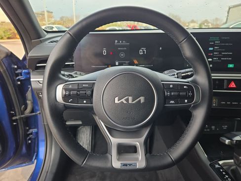 Certified 2025 Kia K5 GT-Line image 21