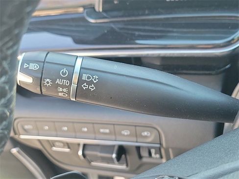 Used 2024 Cadillac Escalade Sport w/ LPO, ONYX Package image 20