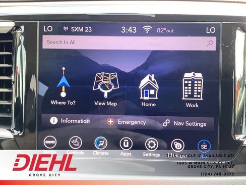 Used 2019 Chrysler Pacifica Touring Plus w/ Cold Weather Group FWD image 40