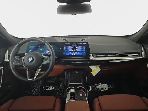 New 2026 BMW X1 xDrive28i w/ Technology Package AWD/4WD image 11