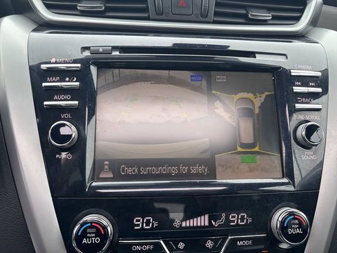 Used 2020 Nissan Murano Platinum image 16