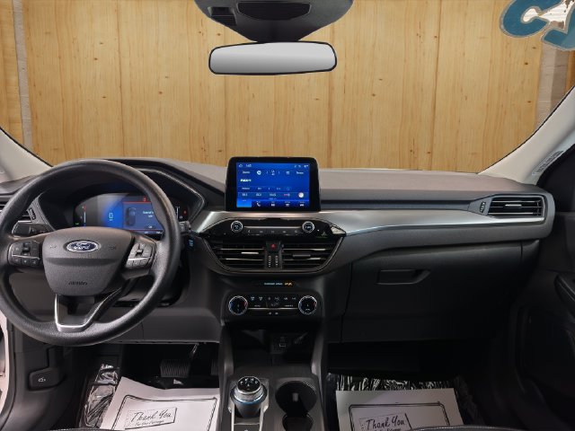 Used 2025 Ford Escape Active AWD/4WD image 12