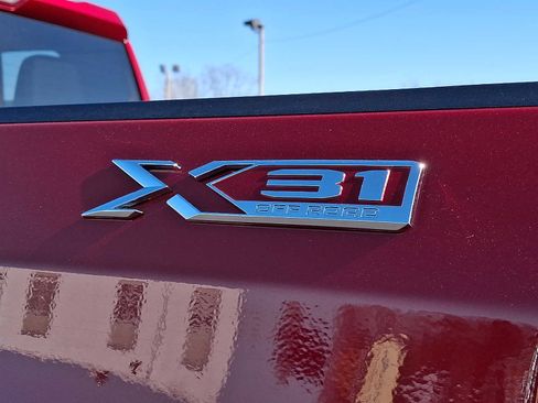 Used 2023 GMC Sierra 1500 Elevation w/ Elevation Premium Package image 31