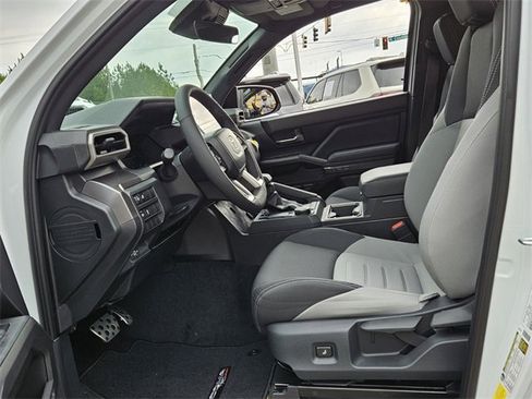 New 2025 Toyota Tacoma TRD Sport image 5