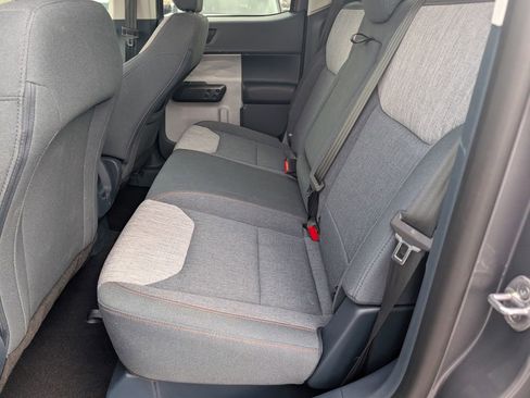 Used 2023 Ford Maverick XLT image 9